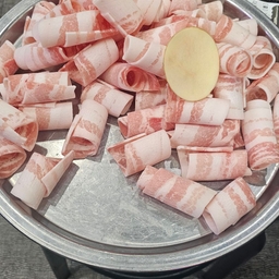 피드에 업로드 된 이미지