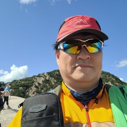 피드에 업로드 된 이미지