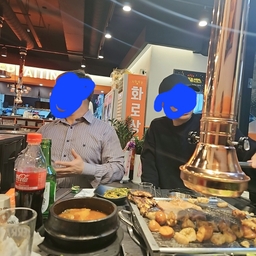 피드에 업로드 된 이미지