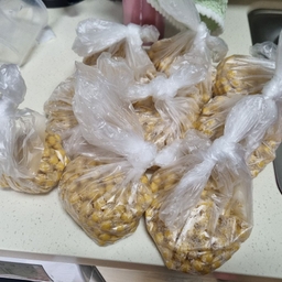 피드에 업로드 된 이미지