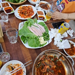 피드에 업로드 된 이미지