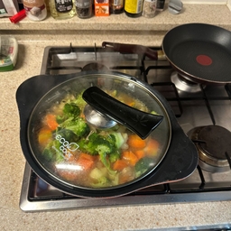 ํผ๋์ ์
๋ก๋ ๋ ์ด๋ฏธ์ง