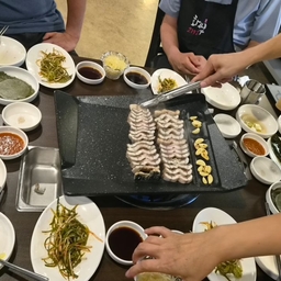 피드에 업로드 된 이미지