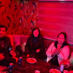 피드에 업로드 된 이미지