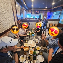 피드에 업로드 된 이미지