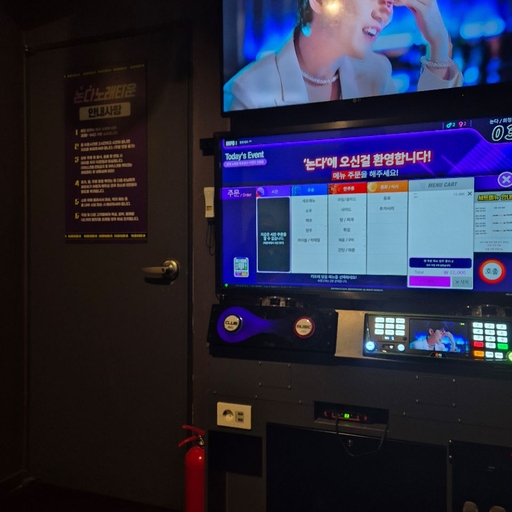 ํผ๋ ์ด๋ฏธ์ง