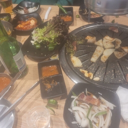 피드에 업로드 된 이미지