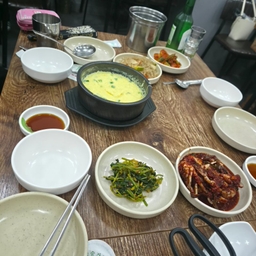 피드에 업로드 된 이미지