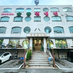 피드에 업로드 된 이미지