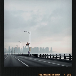 피드에 업로드 된 이미지