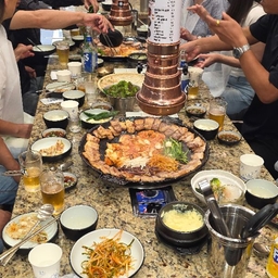 피드에 업로드 된 이미지