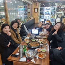 피드에 업로드 된 이미지