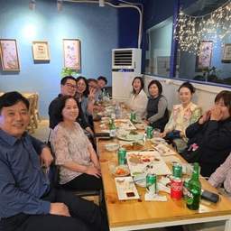 피드에 업로드 된 이미지