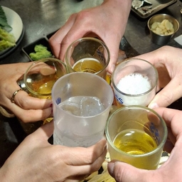 피드에 업로드 된 이미지