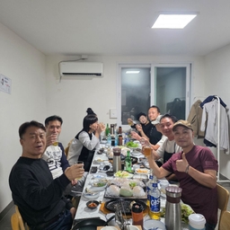 피드에 업로드 된 이미지