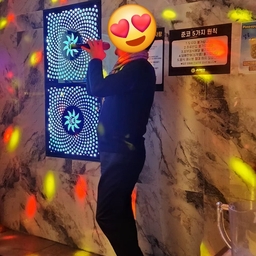 피드에 업로드 된 이미지