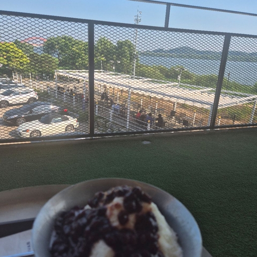 피드 이미지