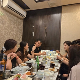 피드에 업로드 된 이미지