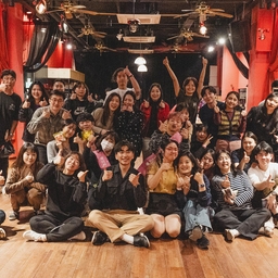 피드에 업로드 된 이미지