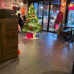 피드에 업로드 된 이미지