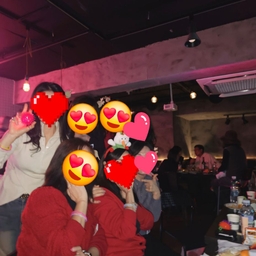 피드에 업로드 된 이미지