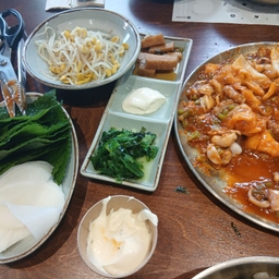 피드에 업로드 된 이미지