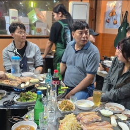 피드에 업로드 된 이미지