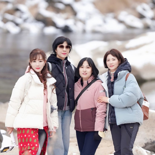 ํผ๋ ์ด๋ฏธ์ง