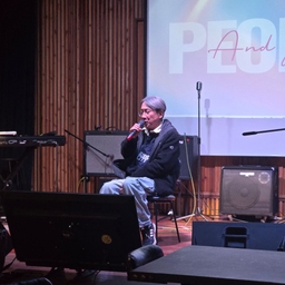 피드에 업로드 된 이미지