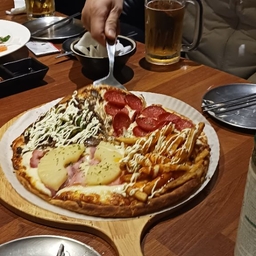 피드에 업로드 된 이미지