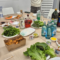 피드에 업로드 된 이미지