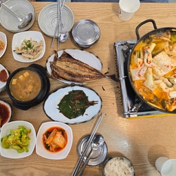피드에 업로드 된 이미지
