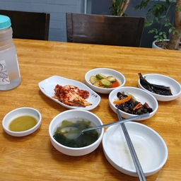 피드에 업로드 된 이미지