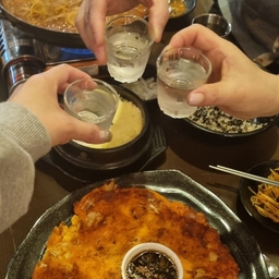 피드에 업로드 된 이미지