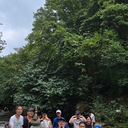 피드에 업로드 된 이미지