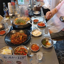 피드에 업로드 된 이미지