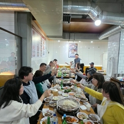 피드에 업로드 된 이미지