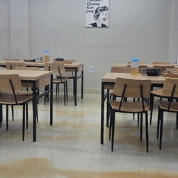 피드에 업로드 된 이미지