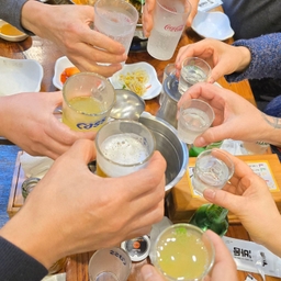 피드에 업로드 된 이미지