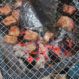 피드에 업로드 된 이미지