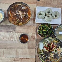피드에 업로드 된 이미지