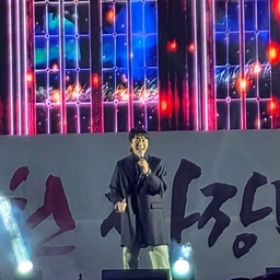 피드에 업로드 된 이미지