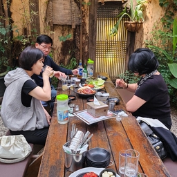 피드에 업로드 된 이미지