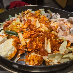 피드에 업로드 된 이미지