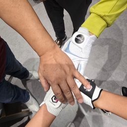 피드에 업로드 된 이미지