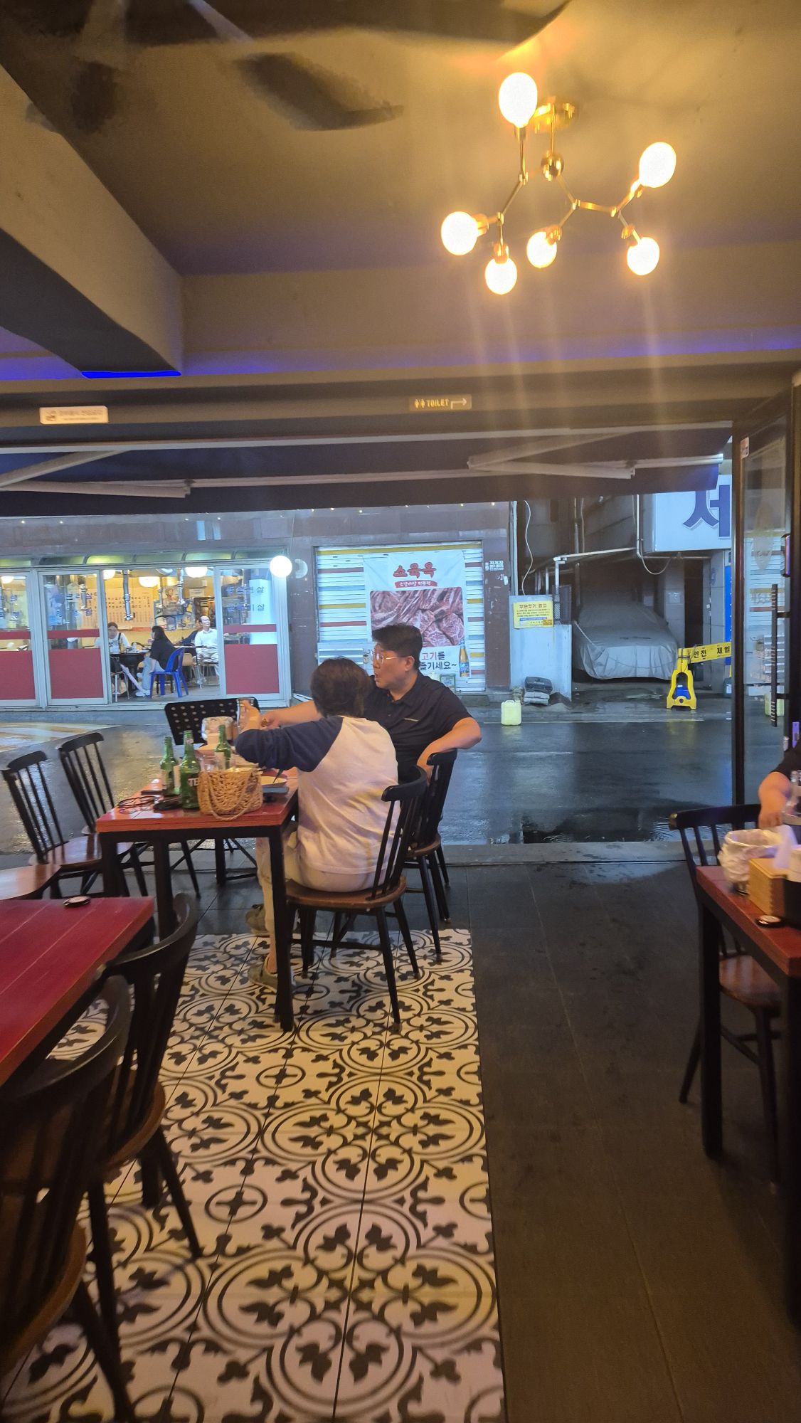 피드에 업로드 된 이미지