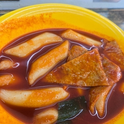 피드에 업로드 된 이미지
