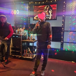 피드에 업로드 된 이미지