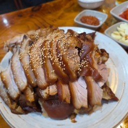 피드에 업로드 된 이미지