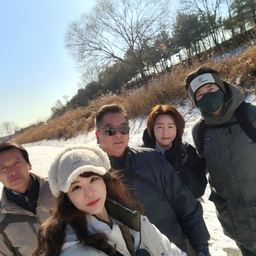 피드에 업로드 된 이미지